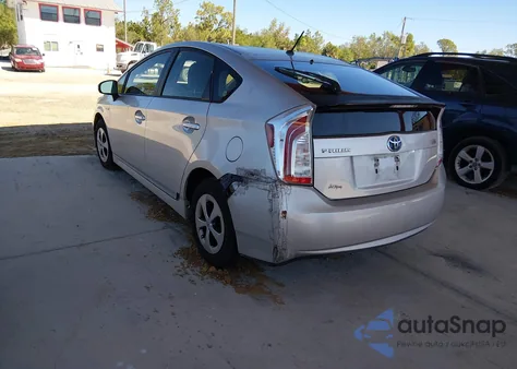 2013 Toyota Prius Two z USA, uszkodzony, nr VIN JTDKN3DU9D5572220
